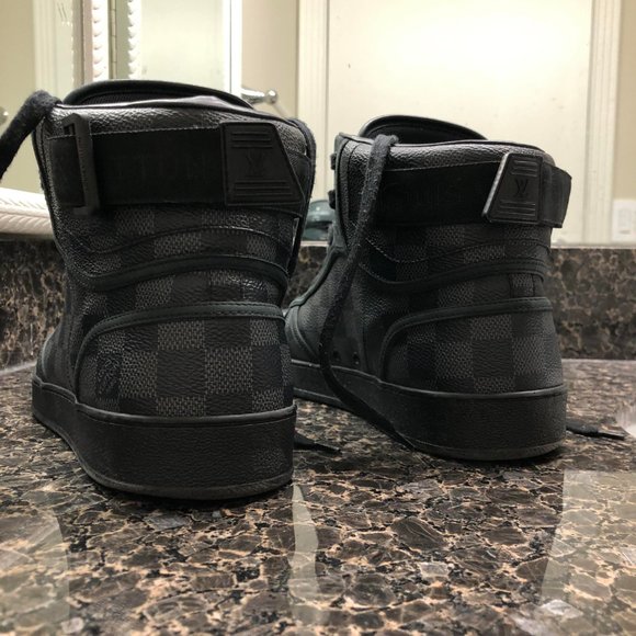 Authentic Louis Vuitton Rivoli Boots - Picture 5 of 7